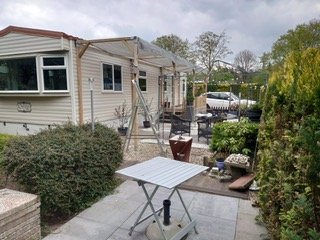 Voorzijde caravan.JPG